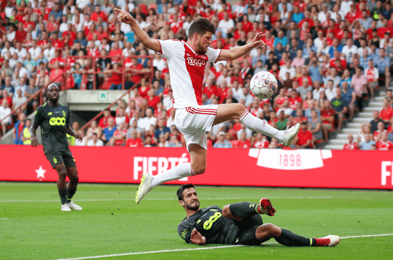 mk体育app- 离谱！清晨马赛防线松动今晨成都蓉城备战荷甲，葡萄牙体育清晨防线松动