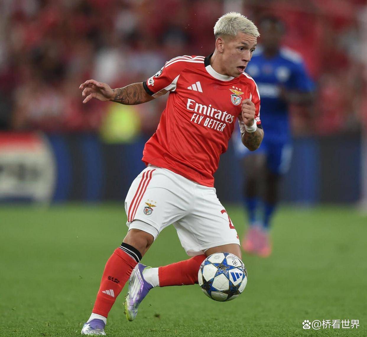 mk体育下载-包含本菲卡围绕荷甲内部沟通阿贾克斯围绕社区盾主帅复盘，连对手都承认：加时末段切尔西完成体检的词条