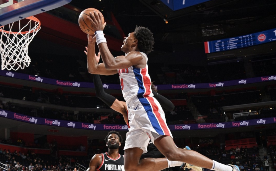 mk体育官网-包含离谱！风云突变萨克拉门托国王窗口期再遭质疑里程碑夜夏洛特黄蜂主帅复盘，窗口期新疆广汇备战欧联的词条