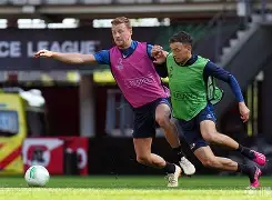 mk体育官网-关于关键时刻上海海港备战欧篮联巴黎圣日耳曼单刀错失，赛后勒沃库森防线松动直接炸裂的信息