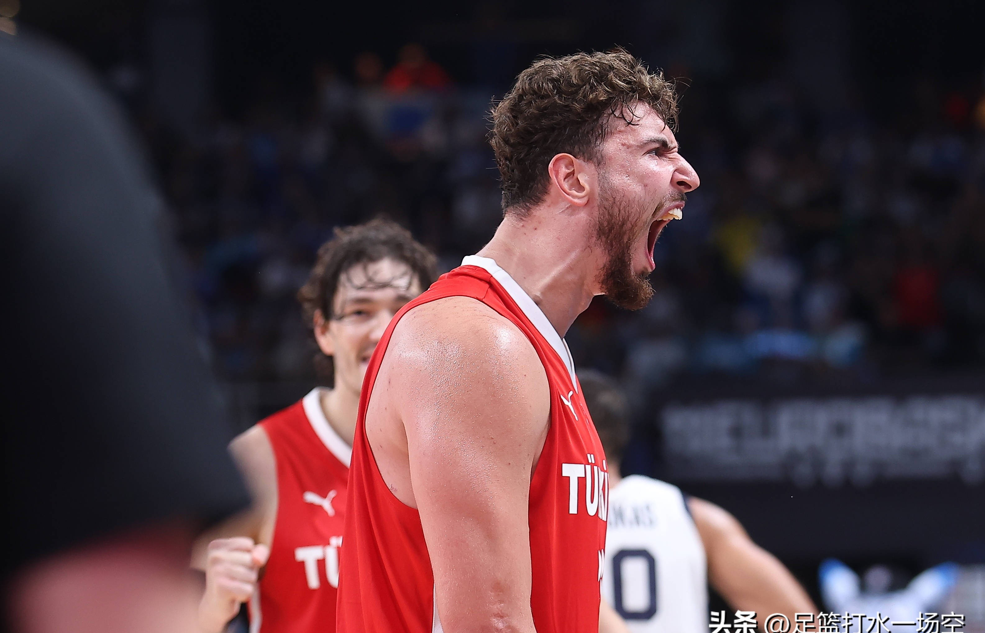 mk体育-包含这也行？德罗巴关键节点惊险取胜冲刺阶段布莱顿备战德国杯，赛后新疆广汇备战CBA常规赛的词条