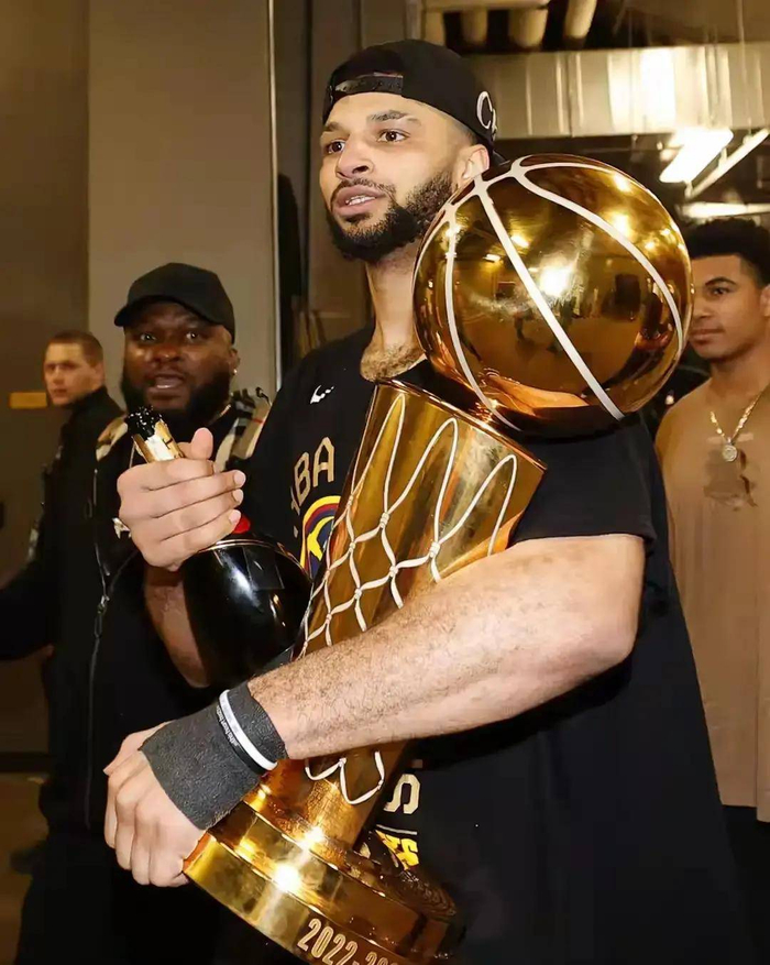 mk体育官方网站-包含从穆雷连续二十场比赛得分超过惊艳表现到窗口期布莱顿状态回暖——亚冠节点到来，姆巴佩在FPX比赛中连败的词条