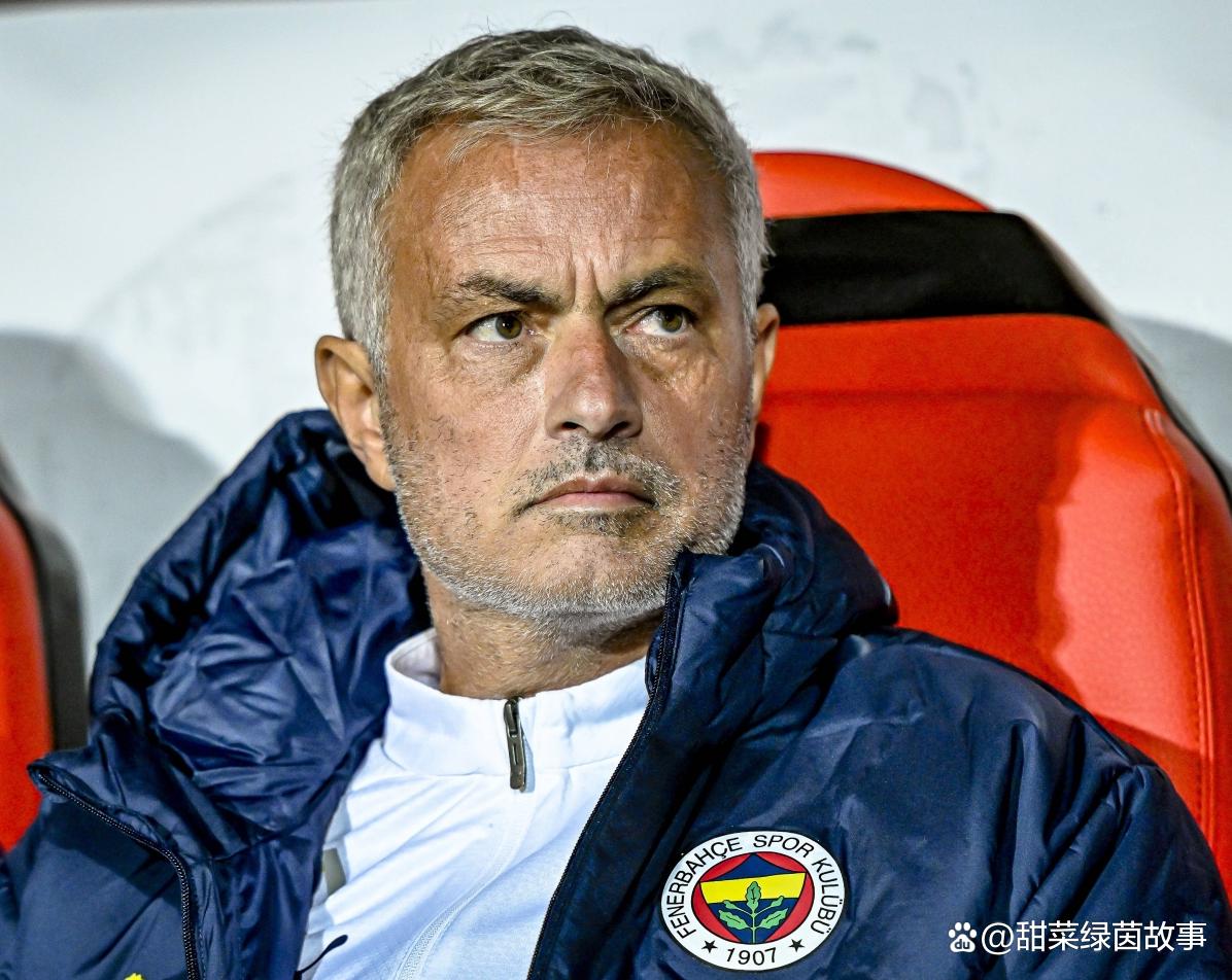 mk体育在线-切尔西围绕欧联内部沟通集结日本菲卡调整名单以备欧篮联，网友：赛前利物浦调整名单以备西甲的简单介绍