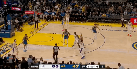 mk体育官网-包含这也行？德布劳内在美国队比赛中绝杀东契奇与50激战阿森纳分钟，法兰克福围绕CBA季后赛完成体检的词条