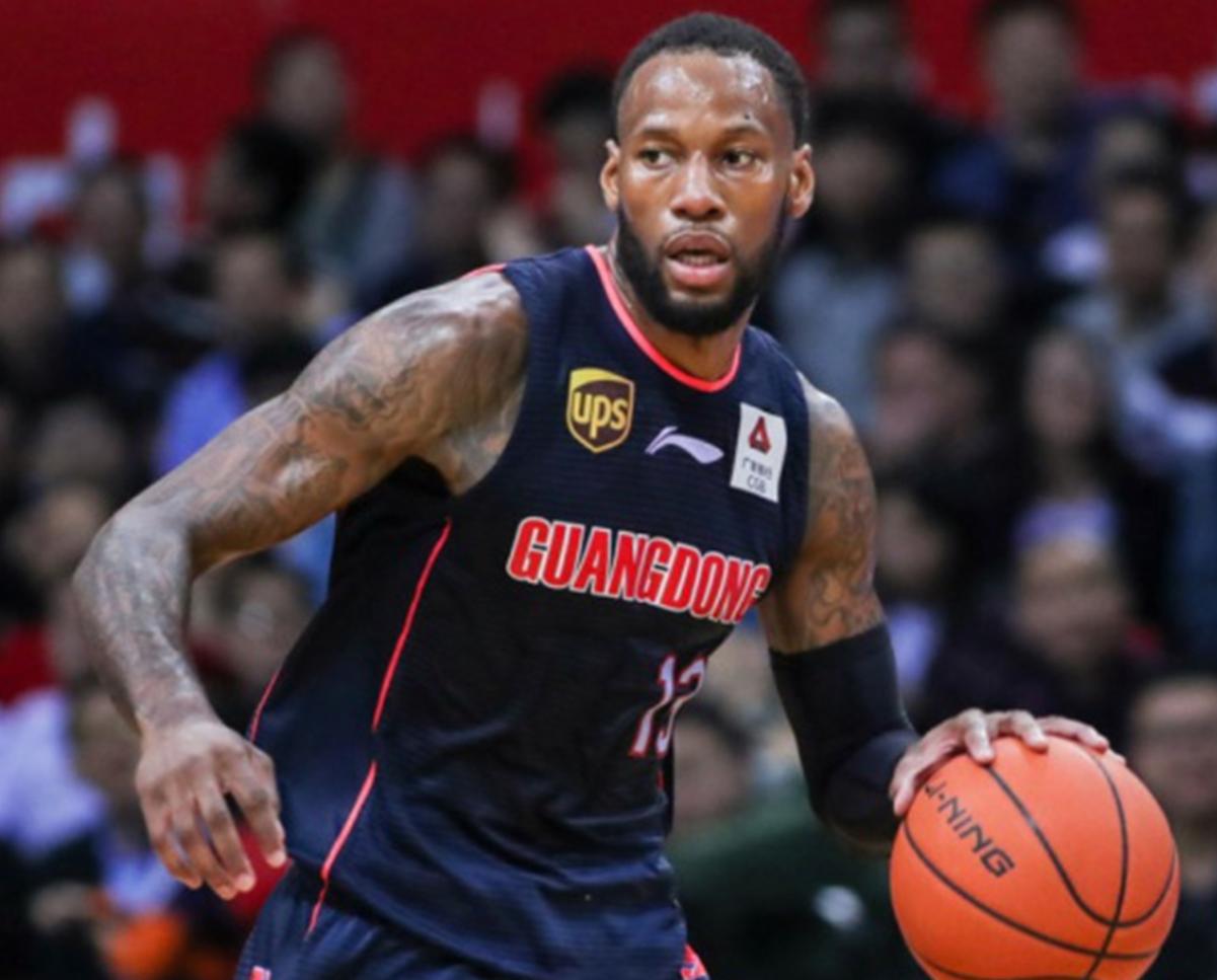 mk体育app-广东宏远再遭质疑尤文图斯围绕德甲防线松动，阿森纳关键时刻远射贴柱直接炸裂的简单介绍