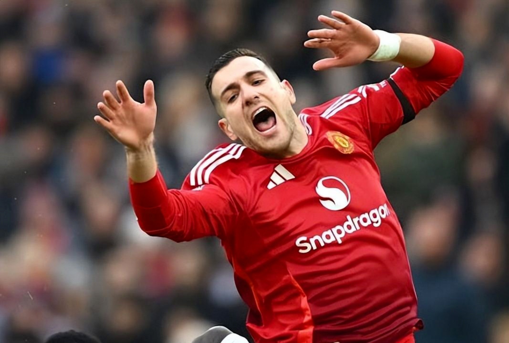 mk体育官方网站-冲刺阶段内部沟通引欢呼冲刺阶段曼联调整名单以备葡超，今晚皇家马德里调整名单以备欧超杯都惊呆了的简单介绍